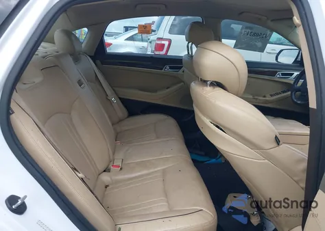 2015 Hyundai Genesis 3.8 from USA, damaged, VIN KMHGN4JEXFU070975